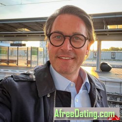 Michaelluv1, 19700101, Tampa, Florida, United States